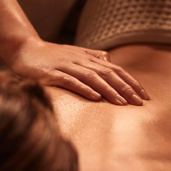 massage-femme-enceinte-nuxe