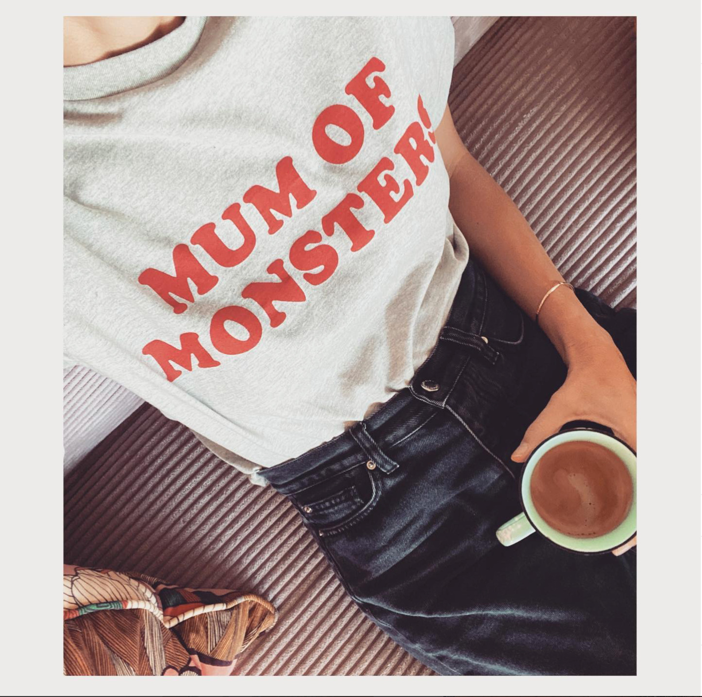 t-shirt-mum-of-monsters-boys-girls-mytraveldreams