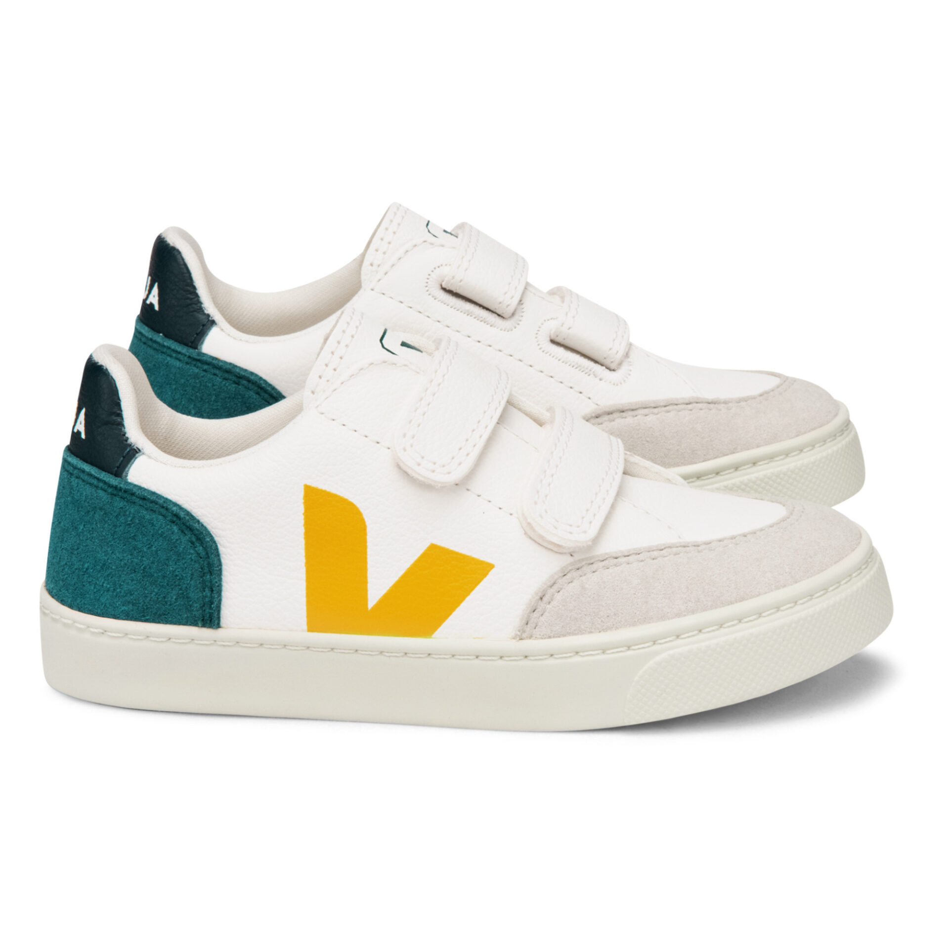 baskets-v-12-scratchs-veja