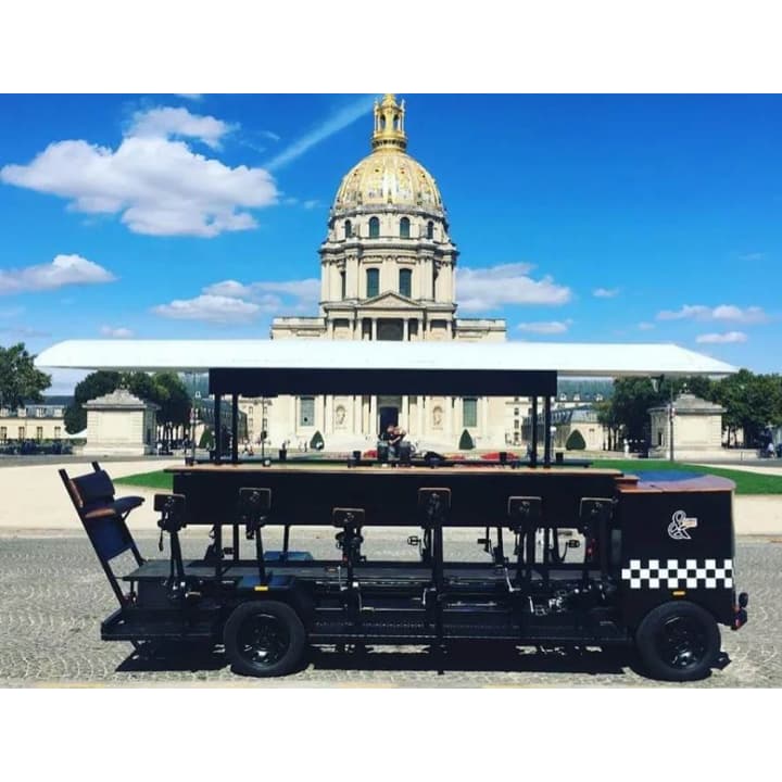 EVJF Paris - Balade en vélo bus