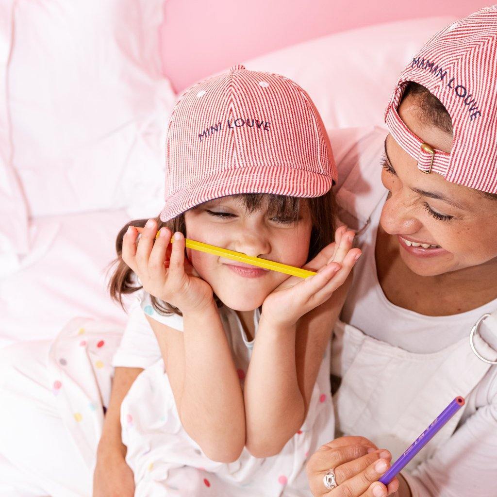 duo-casquettes-mini-maman-louve-chamaye