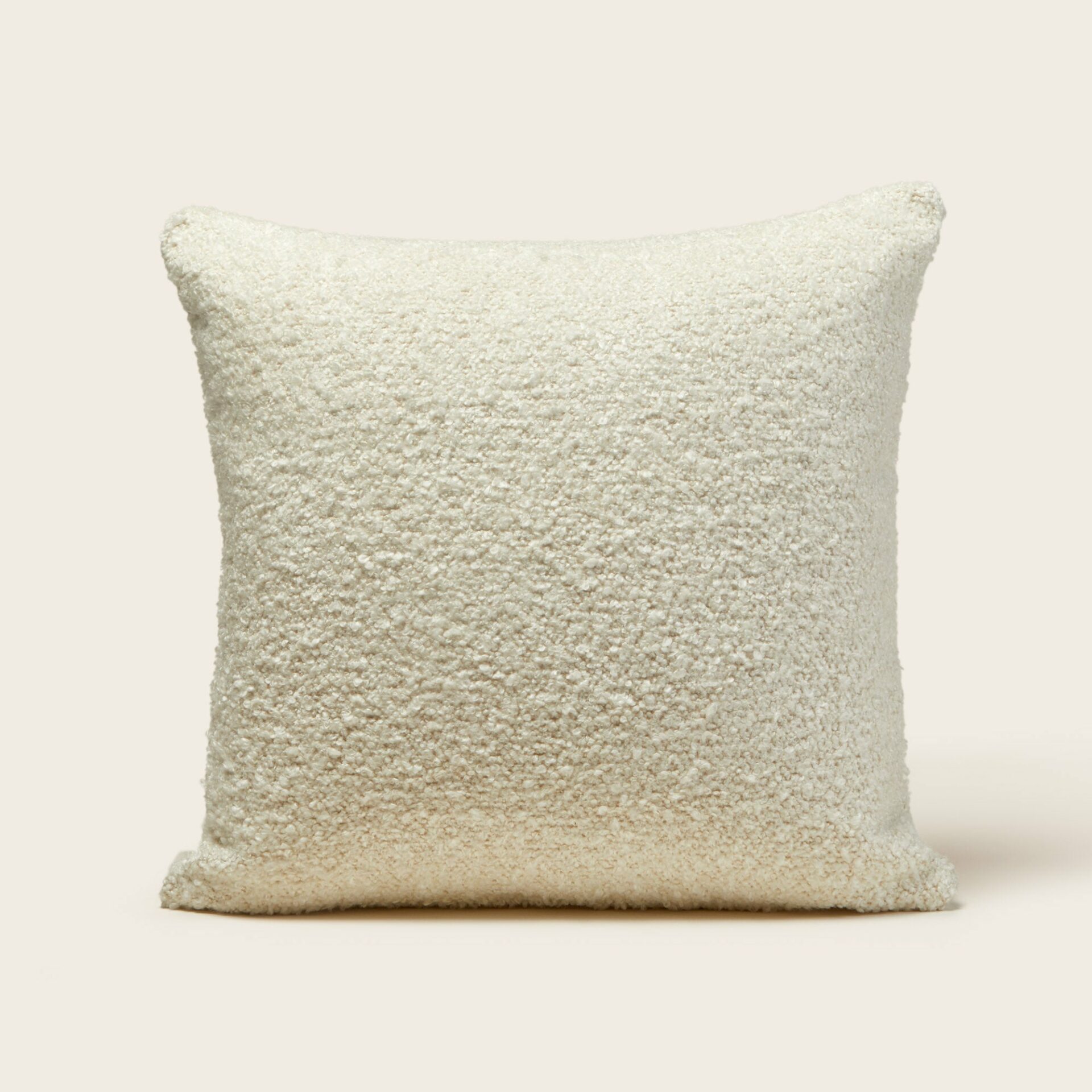 housse-de-coussin-leonard-beige-doux