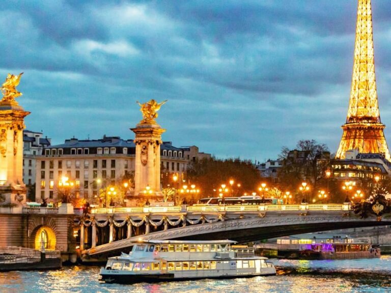 Déjeuner ou diner croisière sur la Seine