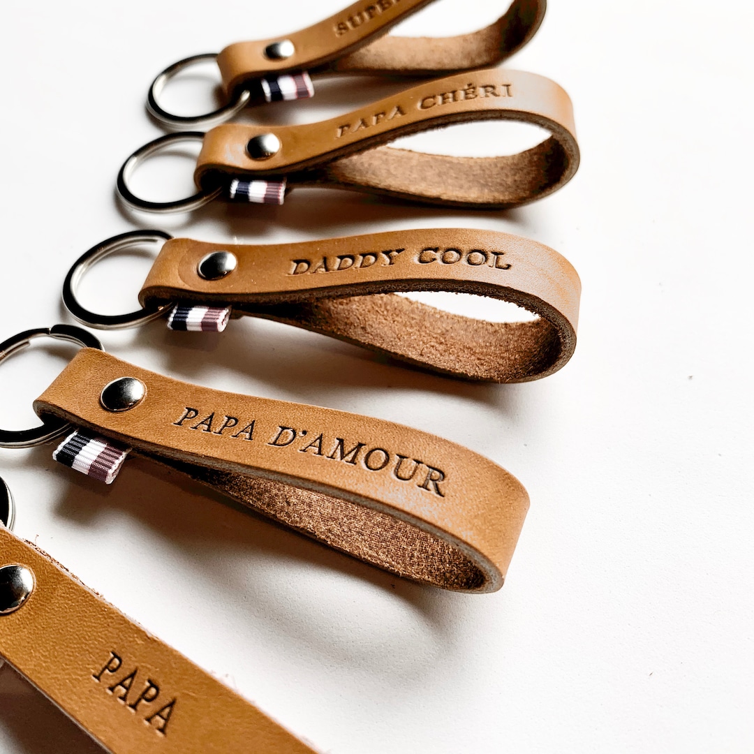 porte-cl-personnalisable-en-cuir-marron-etsy
