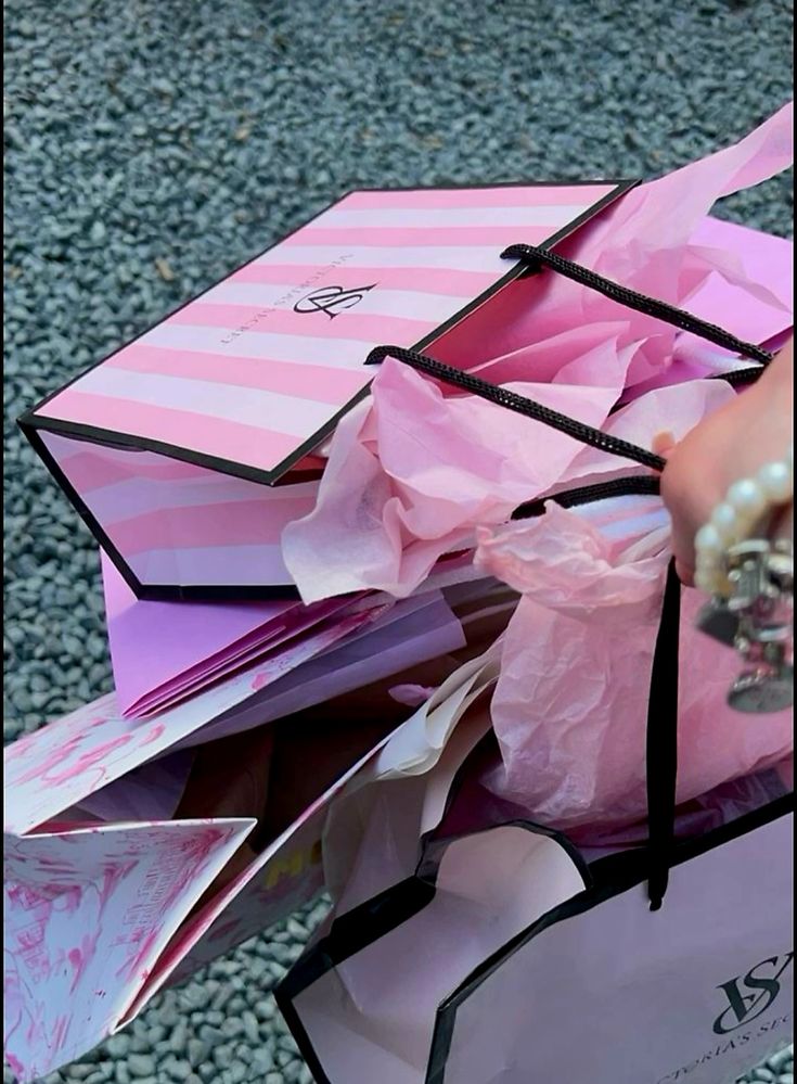 tgl_5f851d22-264b-453c-b0c3-1eac550c823c