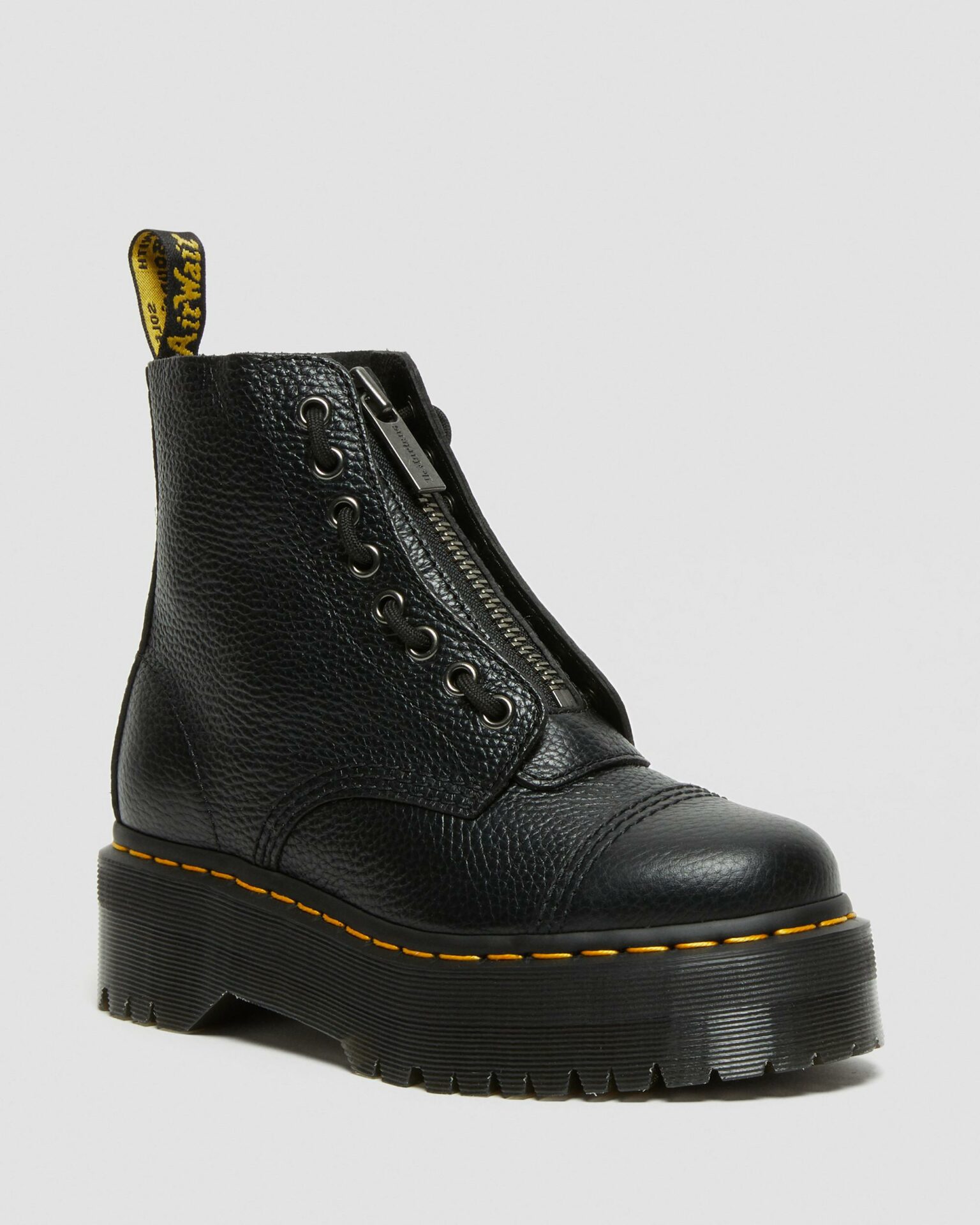boots-plateformes-sinclair-en-cuir-milled-nappa-en-noir-dr-martens-12
