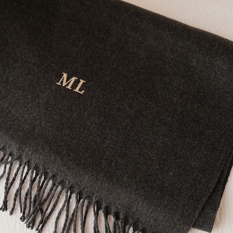 echarpe-brode-gris-anthracite-personnalisable-breizh-club