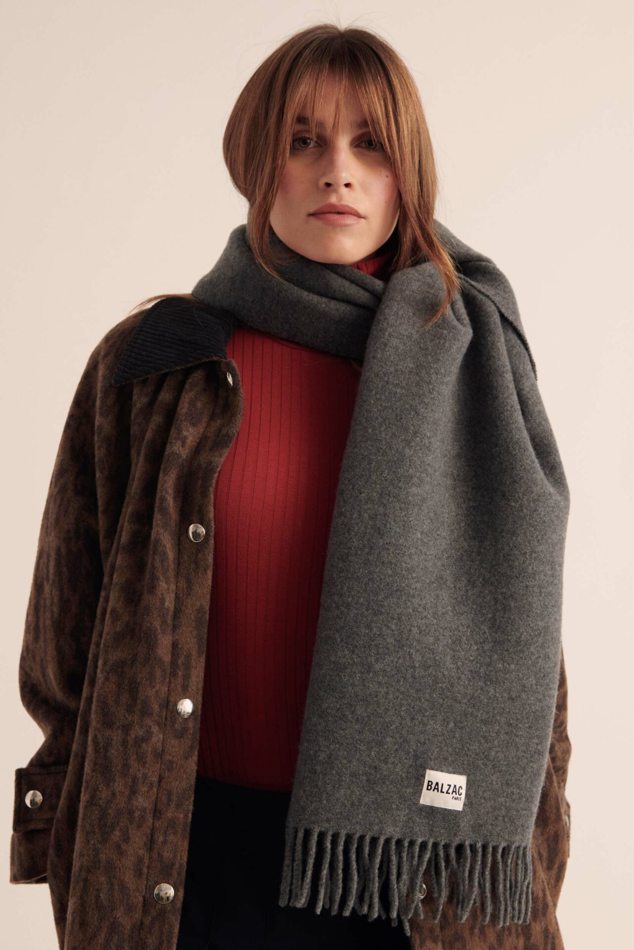echarpe-public-gris-balzac-paris