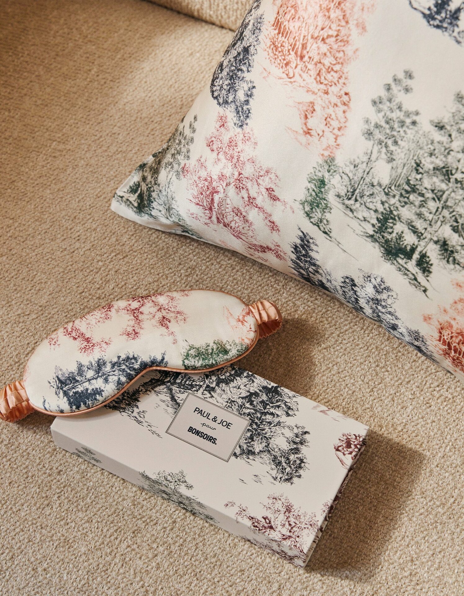 coffret-taie-doreiller-et-masque-de-nuit-100-soie-de-murier-bonsoirs