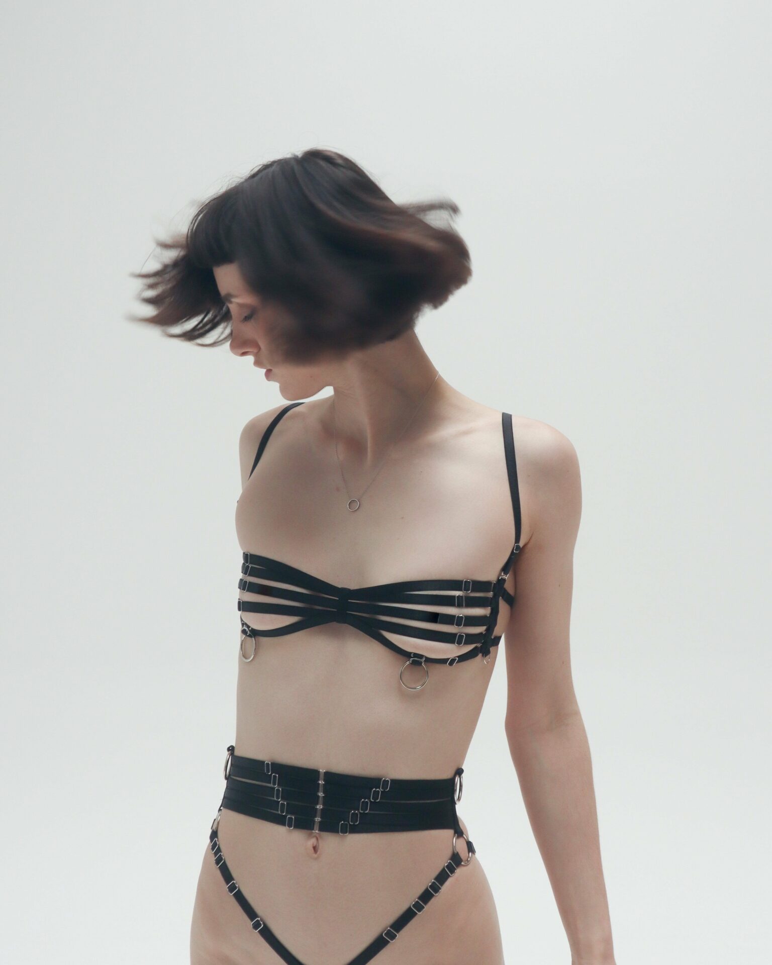 cage-bra-black