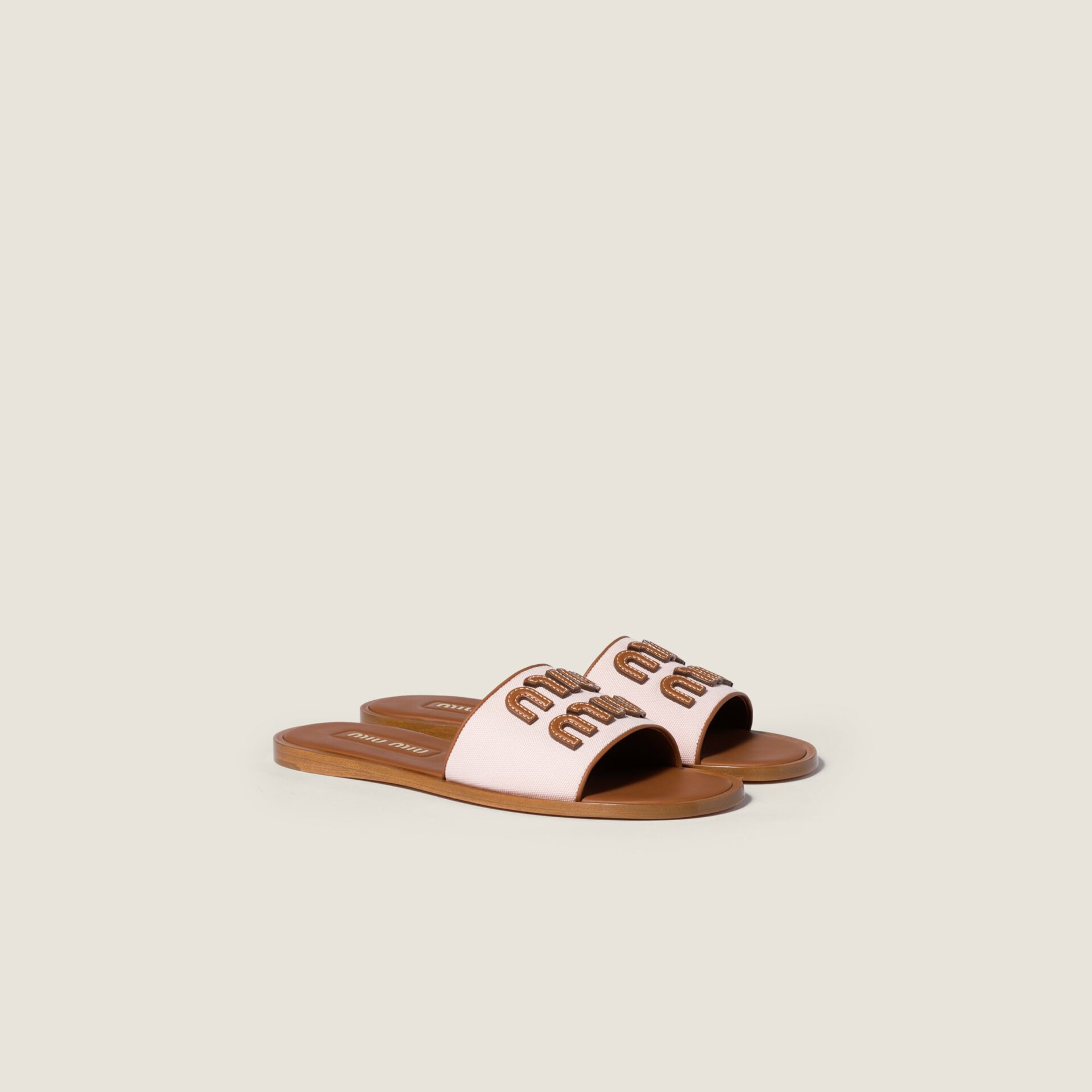 mules-en-toile-et-cuir-miu-miu